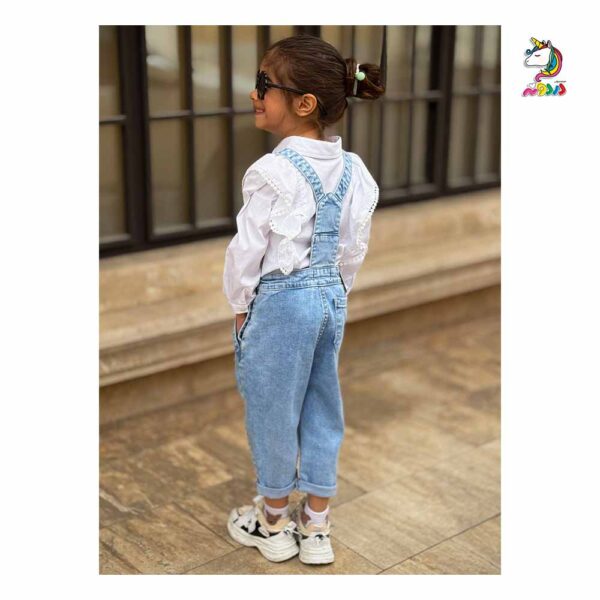 شلوار پیش بندی جین مام آبی بچگانه MNG - Image 9