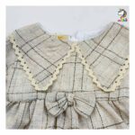 پيراهن يقه خرگوشی چهارخونه کرم بچه گانه - Image 4